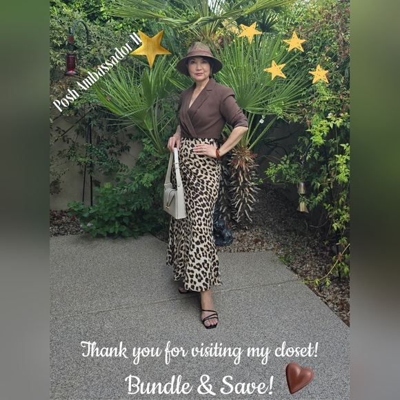 💙BCBGMaxAzria Blue Black & White Geo Print Long Sleeve V-Neck Top, XS - Picture 5 of 5